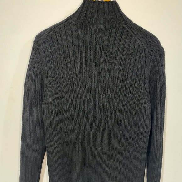 Gap Cable Knit Sweater - Picture 2 of 8